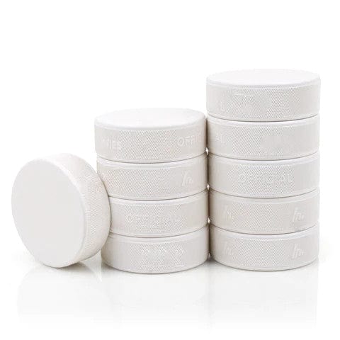 white_hockeypuck_goalie